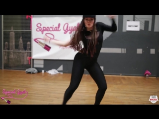 katrin wow dancehall workshop at special gyal universe 2016