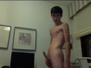 handsome guy jerked off on webcam (18)